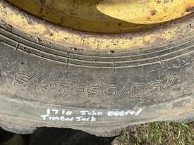 Logging Forwarder Tyre & Rim - picture0' - Click to enlarge