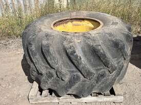 Logging Forwarder Tyre & Rim - picture2' - Click to enlarge