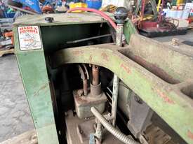 Hafco Hack Sawing Machine - picture0' - Click to enlarge