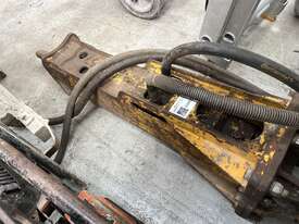 Hammer Attachment - picture0' - Click to enlarge