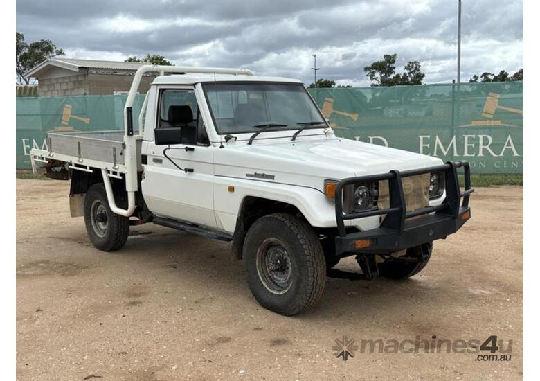 Buy Used 1996 Toyota 1996 TOYOTA HZ LANDCRUISER UTE Utes in , - Listed ...