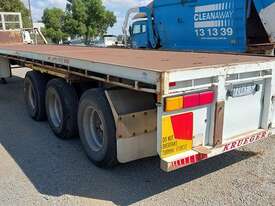 Southern Cross TRI Axle - picture2' - Click to enlarge