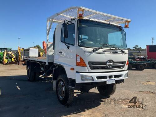 2006 Hino GT Flat Bed Tray