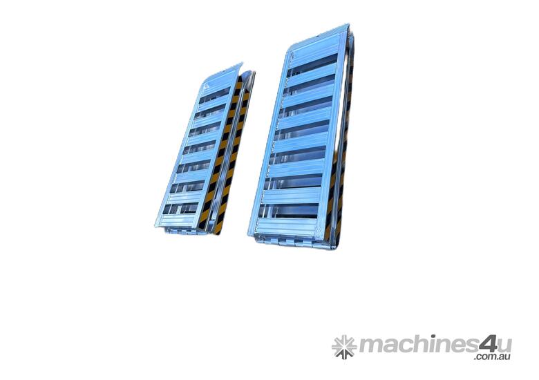caption 1-TONNE 3M X 450MM FOLDING ALUMINIUM LOADING RAMPS