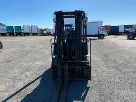 Nissan PIF2A25DU Container Mast Forklift - picture0' - Click to enlarge