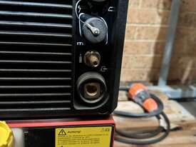 AC/DC water coolant TIG welding machine - picture1' - Click to enlarge