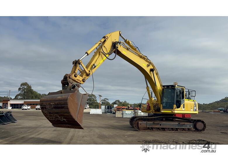 caption Komatsu PC300 Excavator