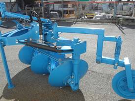 Reversible Disc Plough - picture0' - Click to enlarge
