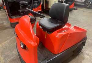 NATIONAL LINDE Late Model Tow Tug Great Battery With 1 Yr Warranty With Charger NATIONAL LINDE Late Model Tow Tug Great Battery With 1 Yr Warranty With Charger