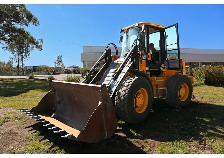 caption 2001 JCB 416HT Wheel Loader – High Quality, Reliable Performance, NSW