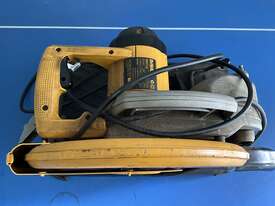 Dewalt 14” Chop Saw ( Ex Council ) *Unreserved* - picture0' - Click to enlarge