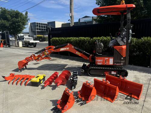 Mini Excavator 1.3 T HAIHONG CTX 8012 Pro Package Deal with 2 SPEED TRACKING!