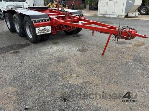 2002 ROADWEST TRI-AXLE DOLLY