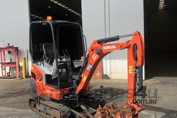 Kubota 1.8T Mini Excavator - Low Hours, Good Condition, Ready to Work for You! Kubota 1.8T Mini Excavator - Low Hours, Good Condition, Ready to Work for You!