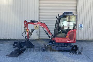 3.0 Gen 3 excavator with enclosed cab, air conditioning and retractable tracks $46,990+GST