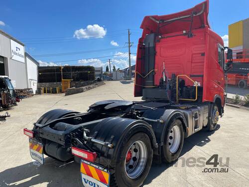 caption 2018 Volvo FH540 6x4 Sleeper Cab Prime Mover