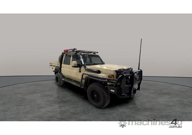caption 2023 Toyota LandCruiser GXL (4x4) Diesel Dual Cab Ute (MY24)