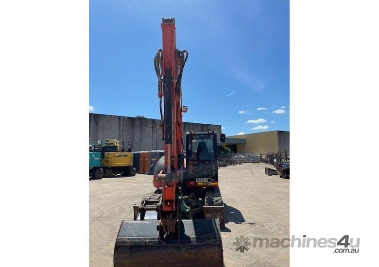 caption 2015 Kubota Kx080-3Sgla