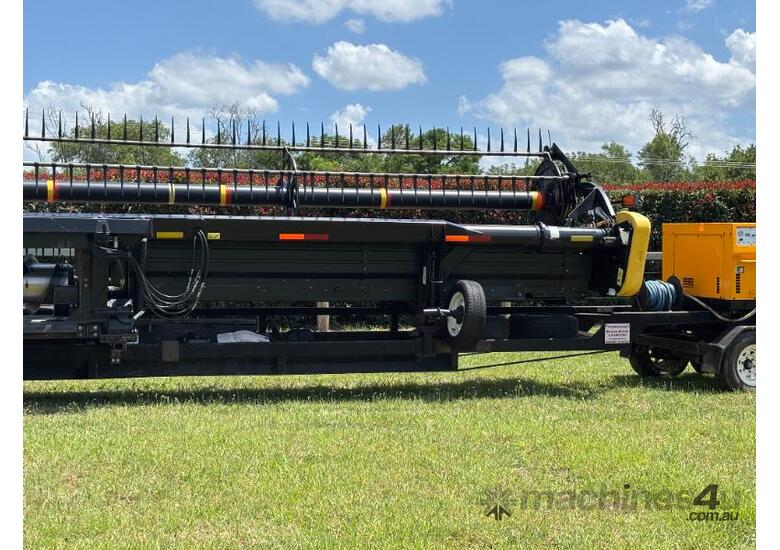 caption 2013 macdon front plus trailer