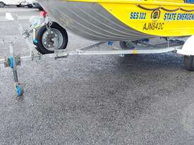 Custom Boat Trailer - picture0' - Click to enlarge