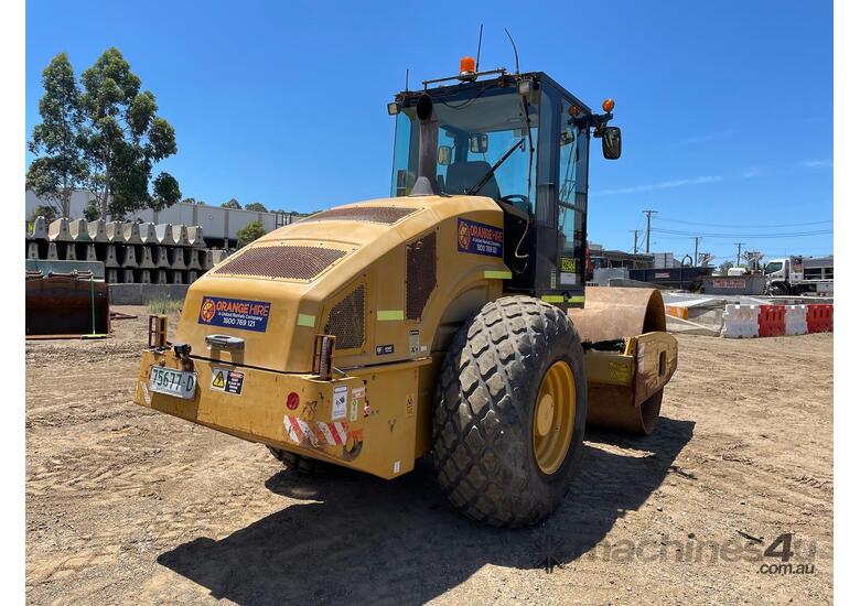 caption 2012 Caterpillar Cs56