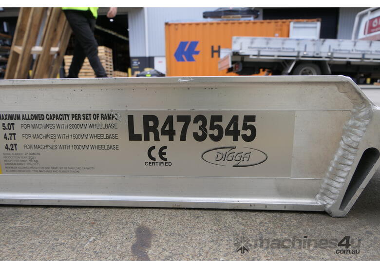 3.5m, 4700Kg - Digga Ezi-Loada Aluminium Loading Ramp - WA STOCK