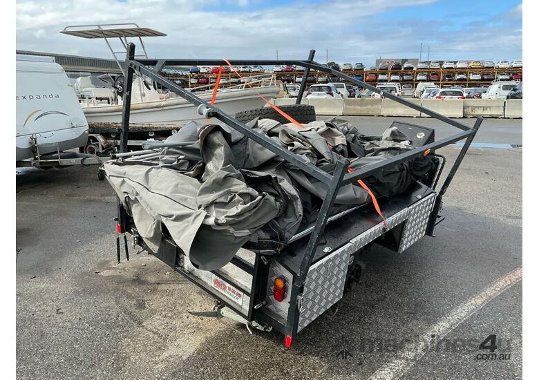 caption 2014 PMX Camper Trailer