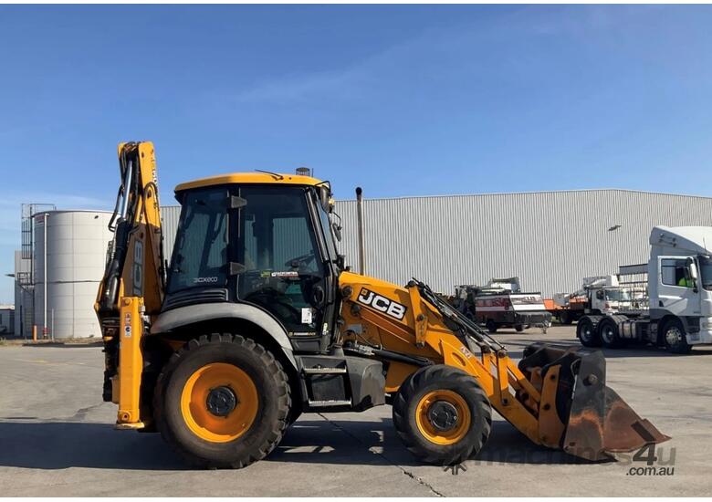2015 JCB 3CX ELITE BACKHOE U4815