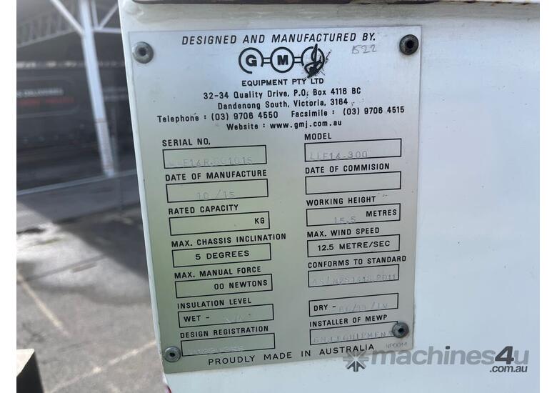 caption 2015 Mitsubishi Fuso Fighter FK600 EWP