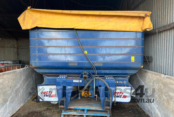 Bogballe M6W Fertilizer/Manure Spreader Fertilizer/Slurry Equip