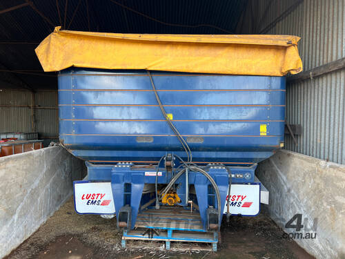 Bogballe M6W Fertilizer/Manure Spreader Fertilizer/Slurry Equip