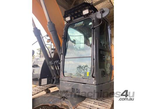 caption 2020 CASE CX235C