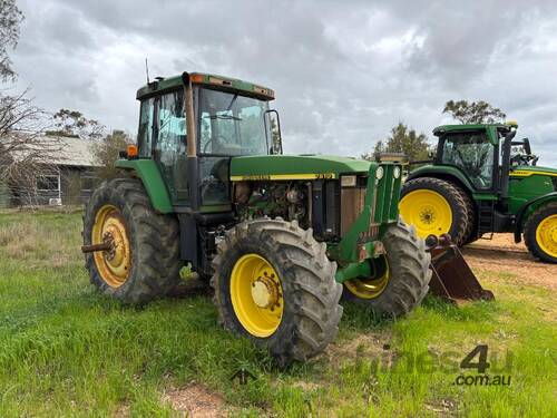 John Deere 7610