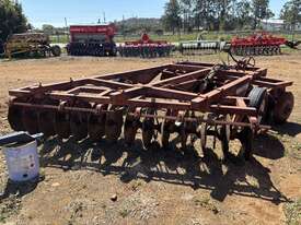 Napier Grassland 28 Disc Plough - picture2' - Click to enlarge