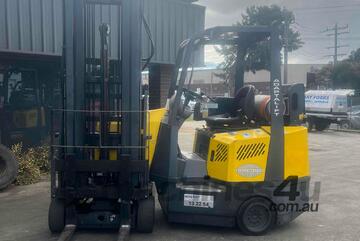 Narrow AISLE-MASTER 2 Tonne Articulated Forklift