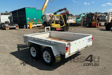 2017 Custom Built Dual Axle Box Trailer 2017 Custom Built Dual Axle Box Trailer