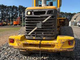 2004 Volvo L70E - picture2' - Click to enlarge
