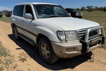 2003 TOYOTA LANDCRUISER 100 SERIES GXL