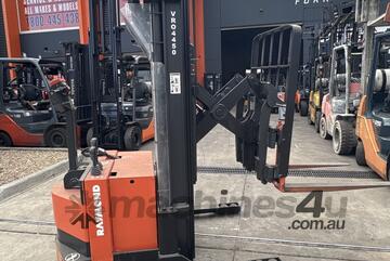 2015 Raymond Reach Walkie Stacker