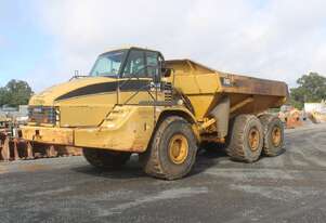Caterpillar 2005   740