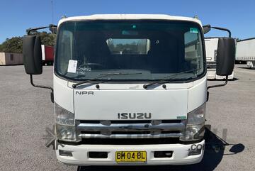 2011 Isuzu NPR 200 Service Body Day Cab 2011 Isuzu NPR 200 Service Body Day Cab