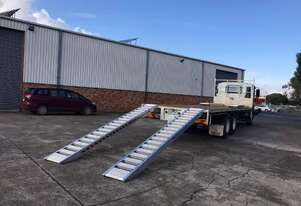 3.9m - 13Tonne Heavy Duty Steel Track,Rubber Pads on steel,Rubber Track & Rubber Tyre Machinery Load