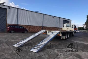 3.9m - 13Tonne Heavy Duty Steel Track,Rubber Pads on steel,Rubber Track & Rubber Tyre Machinery Load