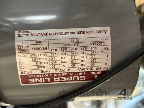 Topsew 981-01 Sewing Machine