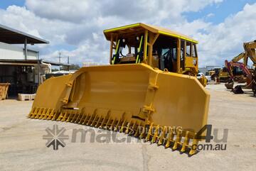 CAT D8T Track Type Tractors