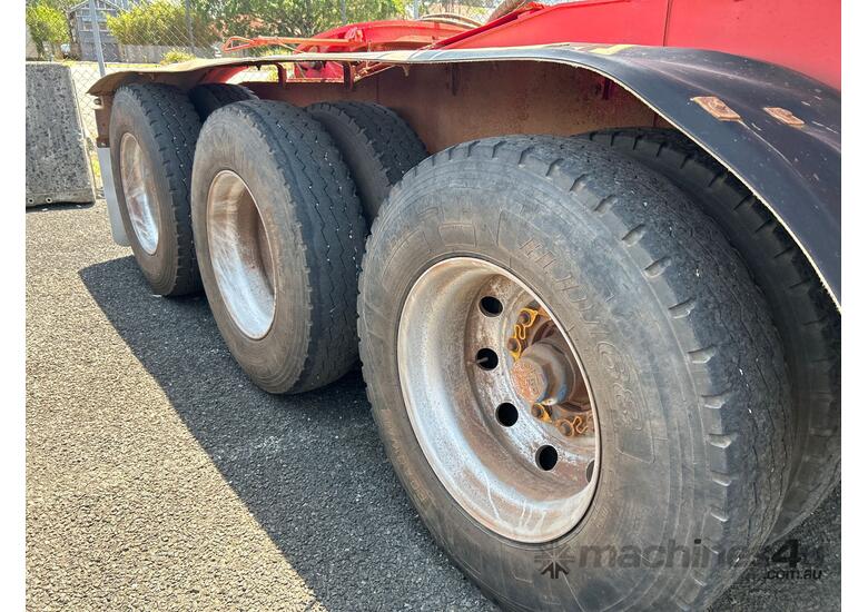 2011 Azmeb Global Trailers Road Train Tri Axle Side Tipper A-Trailer