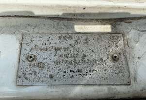 2002 Mitsubishi Fuso Fighter Curtainsider