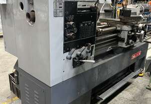 Variable Speed Centre Lathe, 400x1000 Turning Capacity, 5HP