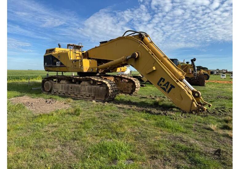 CAT 375 Excavator