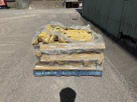Pallet of Rubber Wheel Stops - picture0' - Click to enlarge